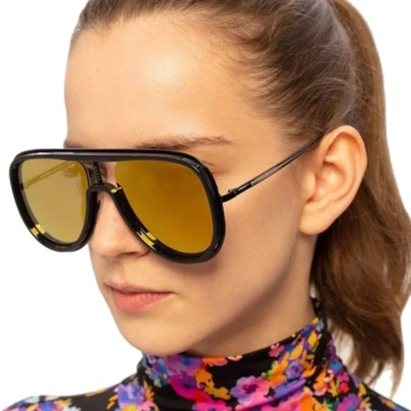 Fendi aviator sunglasses display picture 1